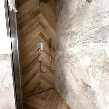 2-pokojowy Z Jacuzzi W Centrum Widok! Appartamento Breslavia